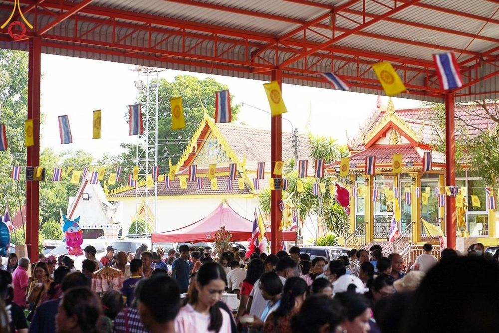 ภาพ No.172640:พิธีทอดกฐิน ณ วัดสวรรค์นิมิต จ.ฉะเชิงเทรา ในโครงการกฐินสามัคคีทั่วไทย 30,000 วัด บูชาธรรม 80 ปี หลวงพ่อธัมมชโย โดยคณะศิษยานุศิษย์วัดพระธรรมกาย วันที่ 27 ตุลาคม พ.ศ. 2567