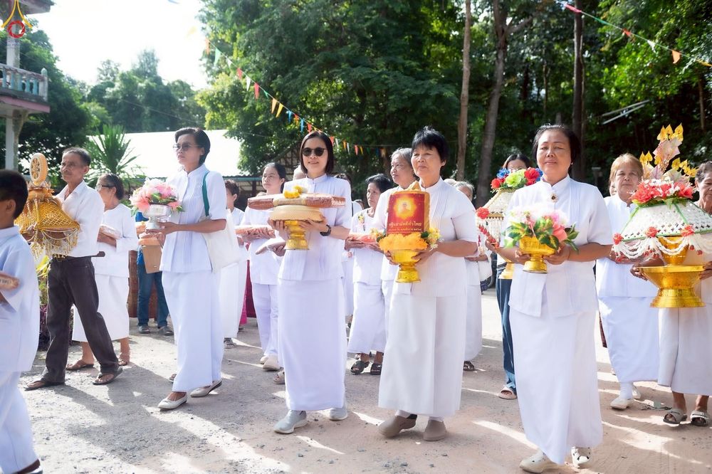 ภาพ No.268696:วันที่ 23 ตุลาคม พ.ศ. 2568 พิธีทอดกฐินสามัคคีทั่วไทย ณ วัดโพธิ์ศรีราษฎร์บำรุง อ.หนองวัวซอ จ.อุดรธานี โดยคณะศิษยานุศิษย์ บูชาธรรม 81 ปี หลวงพ่อธัมมชโย