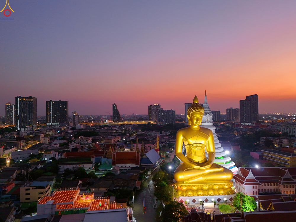 ภาพ No.302922:วันที่ 24 มกราคม พ.ศ. 2569 พิธีจุดประทีปธรรมถวายเป็นพุทธบูชา  และบูชาธรรมมหาปูชนียาจารย์  ณ อาคารธรรมยาตรา กตัญญูบูชามหาปูชนียาจารย์  ตรงข้ามวัดปากน้ำภาษีเจริญ จ.กรุงเทพมหานคร ในโครงการธรรมยาตรา กตัญญูบูชา มหาปูชนียาจารย์ พระมงคลเทพมุนี(สด จนฺทสโร) พระผู