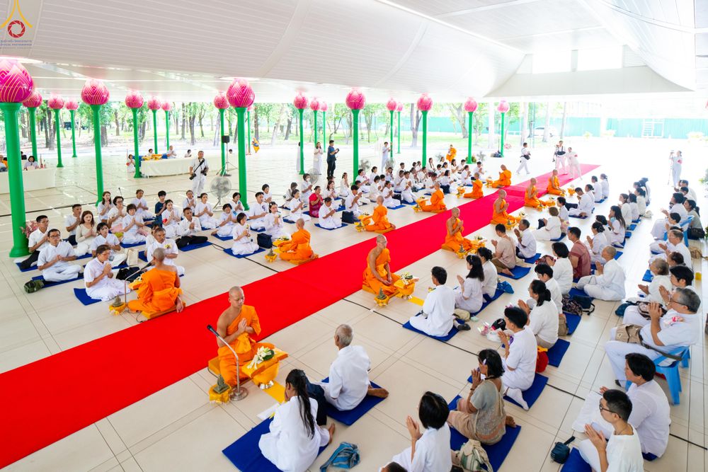 ภาพ No.328445:วันเสาร์ที่ 2 พฤษภาคม พ.ศ.2569 พิธีอุปสมบทสามเณรเตรียม DCI รุ่นที่ 23 ณ อุโบสถพระไตรปิฎก วัดพระธรรมกาย จังหวัดปทุมธานี