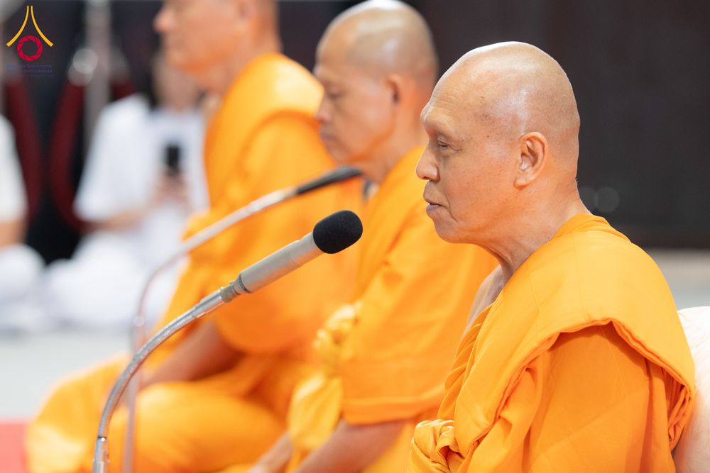 ภาพ No.286592:วันเสาร์ที่ 12 กรกฏาคม พ.ศ.2568 พิธีบรรพชาอุปสมบท  โครงการบรรพชาอุปสมบทหมู่ ธรรมทายาทนานาชาติ(ภาคภาษาจีน), โครงการบรรพชาสามเณร โรงเรียนนานาชาติ รุ่นที 14