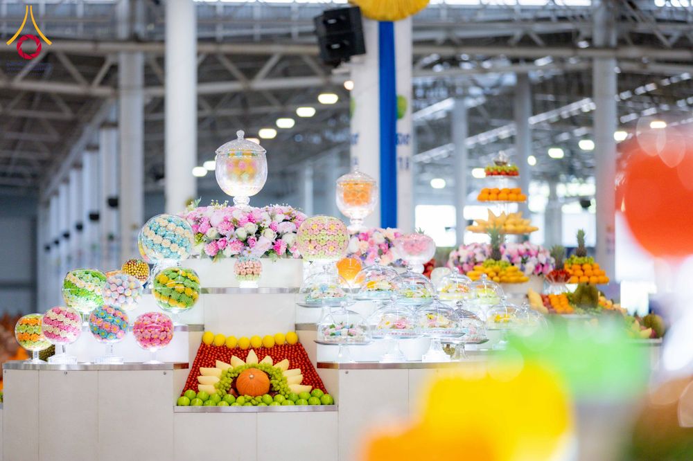 ภาพ No.318364:วันอาทิตย์ต้นเดือนที่ 5 เมษายน พ.ศ.2569 พิธีบูชาข้าวพระ ณ สภาธรรมกายสากล วัดพระธรรมกาย