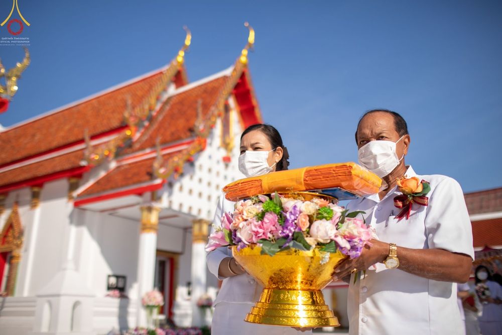 ภาพ No.71626:พระธรรมยาตรา ปฏิบัติศาสนกิจ ทำนุบำรุงศาสนสถาน, ปฏิบัติธรรม ร่วมกับชุมชน,นักเรียนเด็กดีวีสตาร์ และร่วมพิธีทอดผ้าป่าบำรุงศาสนสถาน ในโครงการธรรมยาตรากตัญญูบูชา มหาปูชนียาจารย์ พระมงคลเทพมุนี(สด จนฺทสโร) พระผู้ปราบมาร อนุสรณ์สถาน 7 แห่ง ปีที่ 11 ณ วัดสองพี่น