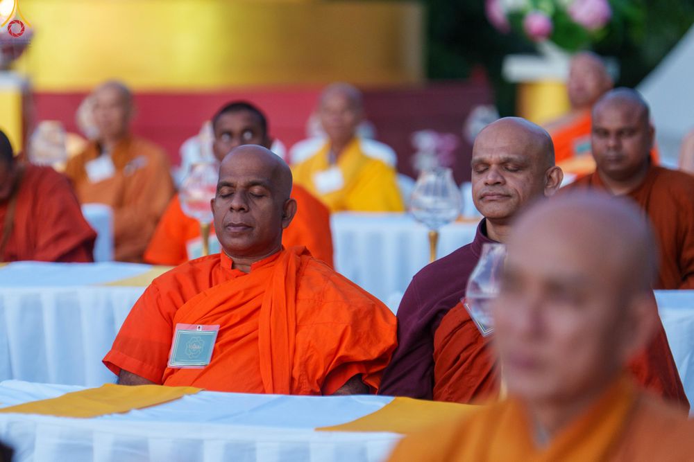 ภาพ No.332755:วันอาทิตย์ที่ 31 พฤษภาคม พ.ศ. 2569 วันวิสาขบูชา ณ วัดพระธรรมกายแคลิฟอร์เนีย  ประเทศสหรัฐอเมริกา