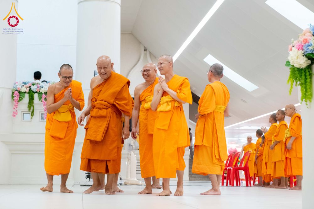 ภาพ No.309029:วันอาทิตย์ที่ 8 กุมภาพันธ์ พ.ศ. 2569  พิธีต้อนรับพระบัญชาสมเด็จพระสังฆราช แต่งตั้ง  “พระครูปลัดรัตนวีรวัฒน์” (รังสฤษดิ์ อิทฺธิจินฺตโก) เจ้าอาวาสวัดพระธรรมกาย ให้ดำรงตำแหน่ง “ที่ปรึกษาเจ้าคณะจังหวัดปทุมธานี”