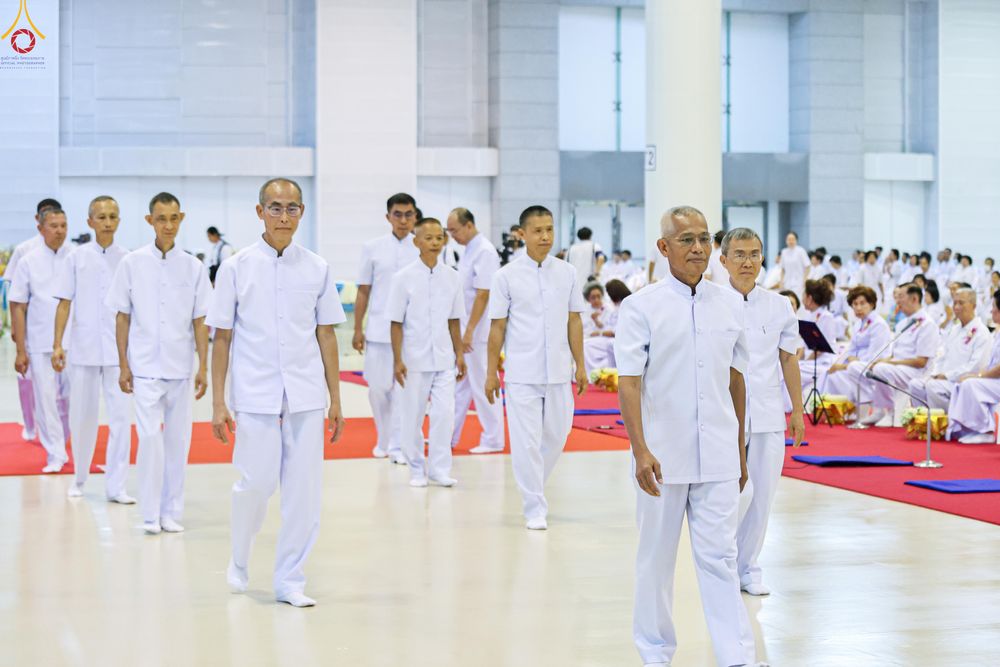 ภาพ No.327082:วันอาทิตย์ที่ 3 พฤษภาคม พ.ศ.2569 พิธีขอขมาอุบาสกบวชอุทิศชีวิต ณ ห้องแก้วสารพัดนึก 1 วัดพระธรรมกาย