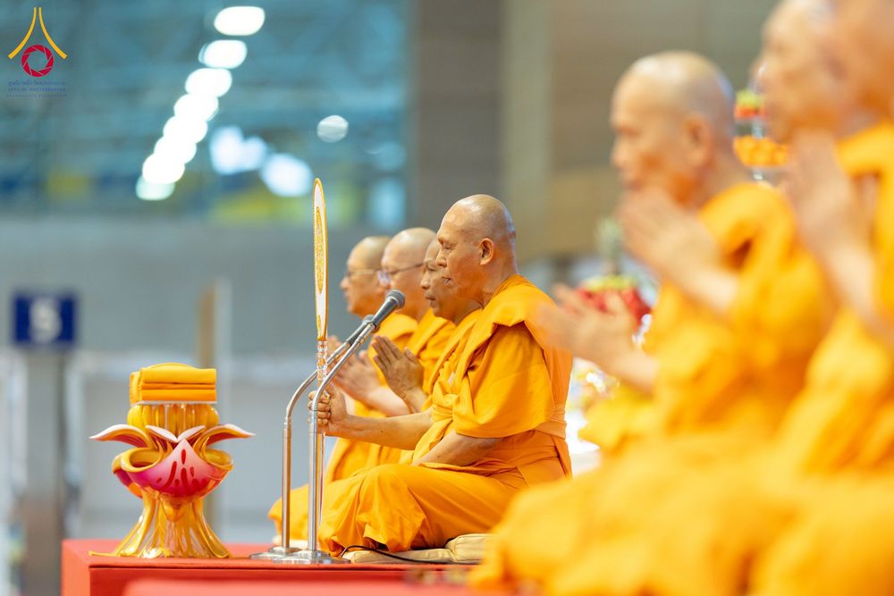 ภาพ No.264684:วันอาทิตย์ที่ 2 พฤศจิกายน พ.ศ. 2568 พิธีทอดกฐินสามัคคี ณ สภาธรรมกายสากล วัดพระธรรมกาย