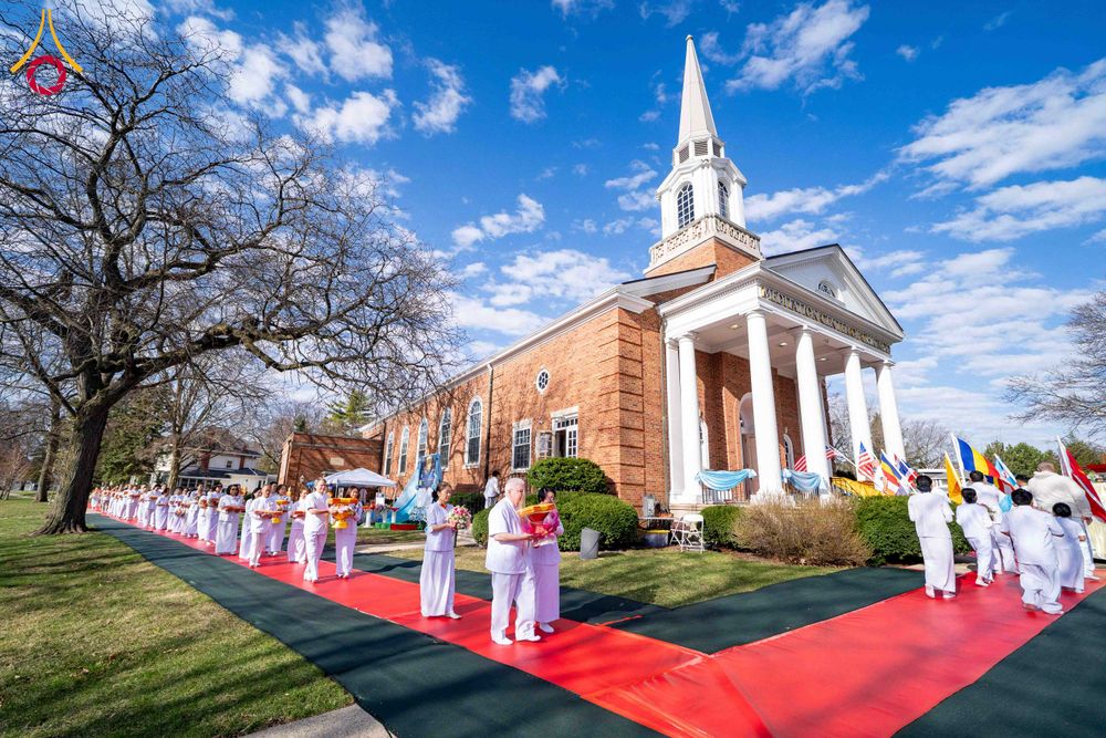 ภาพ No.318933:วันที่ 29 มีนาคม พ.ศ.2569 พิธีทอดผ้าป่าวัดพระธรรมกาย 20 ศูนย์สาขา และการประชุมภาคพื้นอเมริกา ไตรมาสที่ 1/2569 วัดพระธรรมกายชิคาโก ประเทศสหรัฐอเมริกา