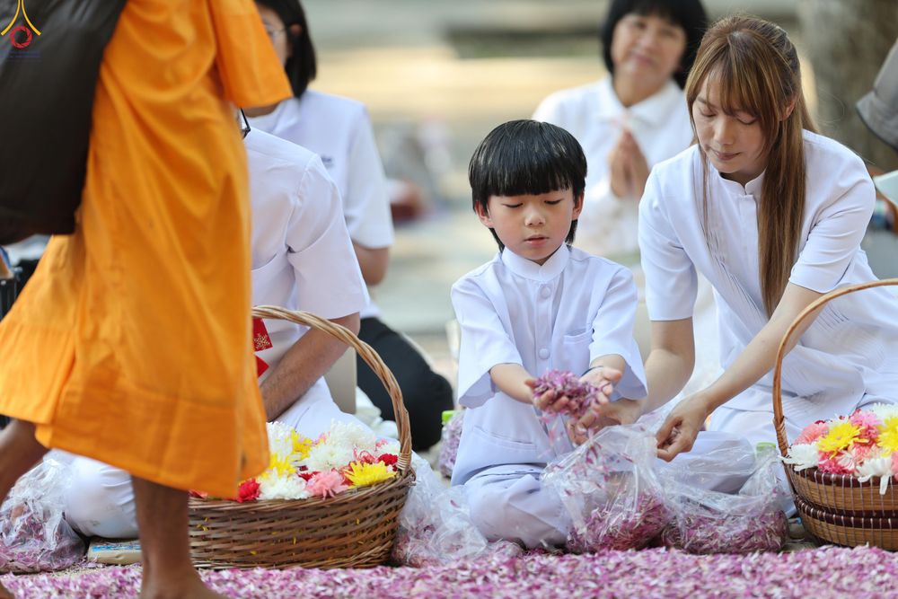 ภาพ No.305904:วันที่ 25 มกราคม พ.ศ. 2569 พิธีต้อนรับพระธรรมยาตรา วัดพระธรรมกาย(ภาพชุดที่ 3) ในโครงการธรรมยาตรา กตัญญูบูชา มหาปูชนียาจารย์ พระมงคลเทพมุนี(สด จนฺทสโร) พระผู้ปราบมาร อนุสรณ์สถาน 7 แห่ง ปีที่ 14