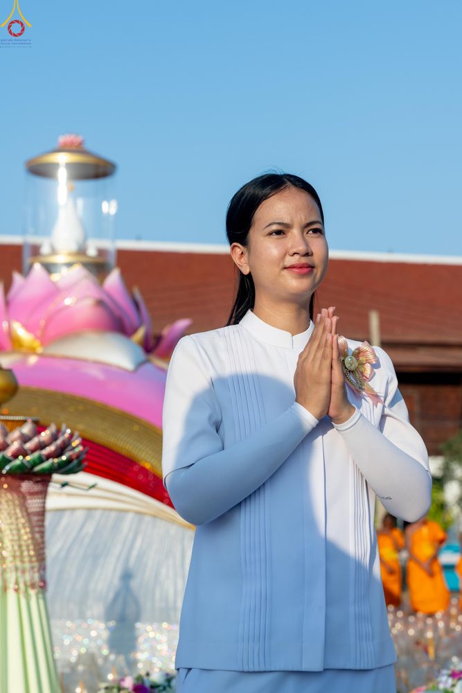 ภาพ No.293874:วันที่ 14 มกราคม พ.ศ. 2569 พิธีจุดประทีปถวายเป็นพุทธบูชา และบูชาธรรมมหาปูชนียาจารย์  ณ วัดสองพี่น้อง ต.ต้นตาล อ.สองพี่น้อง จ.สุพรรณบุรี ในโครงการธรรมยาตรา กตัญญูบูชา มหาปูชนียาจารย์ พระมงคลเทพมุนี(สด จนฺทสโร) พระผู้ปราบมาร อนุสรณ์สถาน 7 แห่ง ปีที่ 14