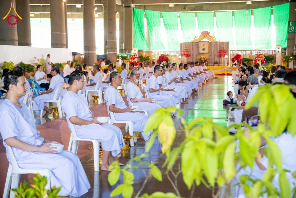 ภาพ No.293634:วันที่ 10 มกราคม พ.ศ. 2569 พิธีปลงผมธรรมทายาทบูชาธรรม 117  ปี คุณยายอาจารย์ฯ ณ วิหารคด วัดพระธรรมกาย ปทุมธานี