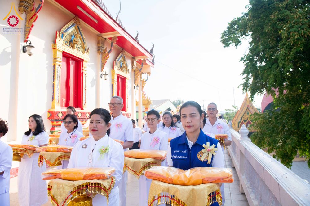 ภาพ No.304981:วันที่ 28 มกราคม พ.ศ. 2569 พิธีทอดผ้าป่าทำนุบำรุงศาสนสถาน ณ วัดบางขัน อ.คลองหลวง จ.ปทุมธานี ในโครงการธรรมยาตรา กตัญญูบูชา มหาปูชนียาจารย์ พระมงคลเทพมุนี(สด จนฺทสโร) พระผู้ปราบมาร อนุสรณ์สถาน 7 แห่ง ปีที่ 14