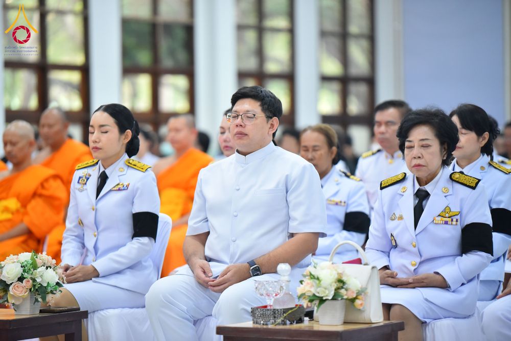 ภาพ No.280684:วันศุกร์ที่ 12 ธันวาคม พ.ศ.2568 พิธีบำเพ็ญกุศลปัญญาสมวาร (50 วัน) อุทิศถวายพระราชกุศลแด่ “พระพันปีหลวง” ณ วัดพระธรรมกาย