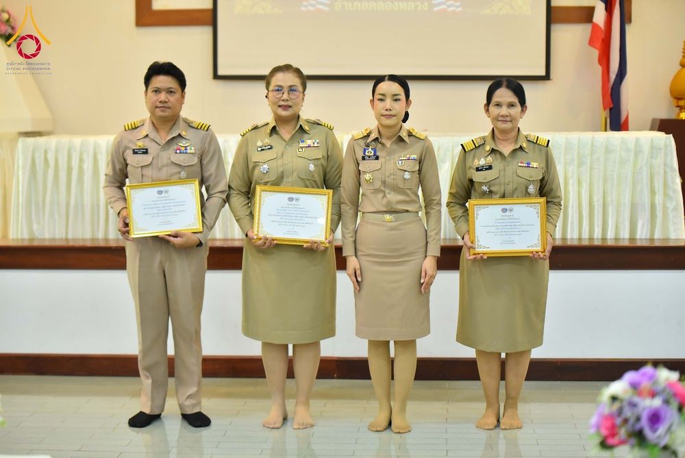 ภาพ No.344132:วันจันทร์ที่ 10 สิงหาคม พ.ศ. 2569  วัดพระธรรมกาย มูลนิธิธรรมกาย และคณะศิษย์ฯ ร่วมส่งแรงใจ “นักปกครองท้องที่ของประชาชน” เนื่องในวันกำนัน ผู้ใหญ่บ้าน 2569 พร้อมร่วมยินดีรางวัลแห่งความภาคภูมิใจของชาวอำเภอคลองหลวง