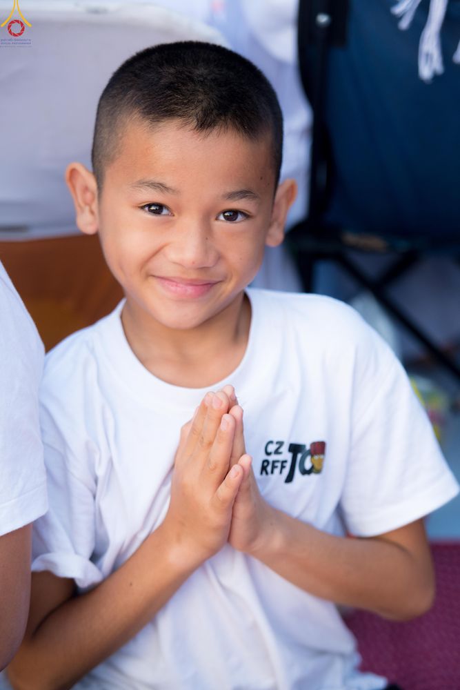 ภาพ No.297562:วันที่ 18 มกราคม พ.ศ. 2569 พิธีตักบาตรพระธรรมยาตรา ณ วัดโบสถ์บน ต.บางคูเวียง จ.นนทบุรี อนุสรณ์สถานลำดับที่ 4 สถานที่เกิดด้วยกายธรรม ในโครงการธรรมยาตรา กตัญญูบูชา มหาปูชนียาจารย์ พระมงคลเทพมุนี(สด จนฺทสโร) พระผู้ปราบมาร อนุสรณ์สถาน 7 แห่ง ปีที่ 14