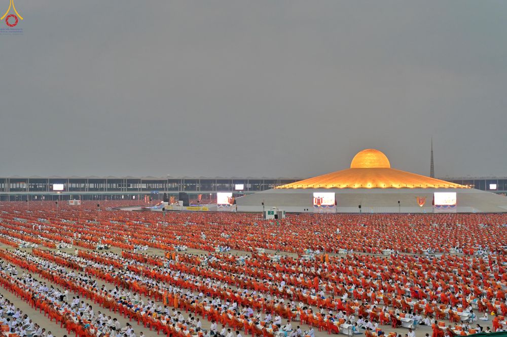 ภาพ No.325097:วันที่ 22 เมษายน พ.ศ.2569 (วันคุ้มครองโลก) พิธีถวายมหาสังฆทาน 40,000 กว่าวัดทั่วประเทศ (ชุดที่ 2) ณ ลานธรรม พระมหาธรรมกายเจดีย์ วัดพระธรรมกาย