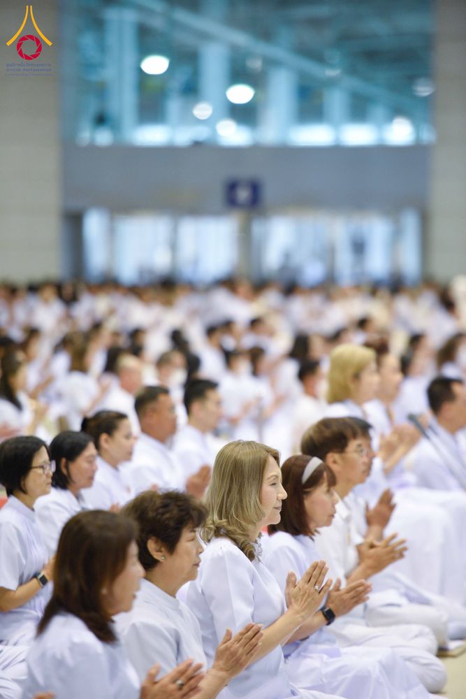 ภาพ No.308384:วันที่ 1  กุมภาพันธ์ พ.ศ. 2569 พิธีบูชาข้าวพระอาทิตย์ต้นเดือน ณ สภาธรรมกายสากล วัดพระธรรมกาย