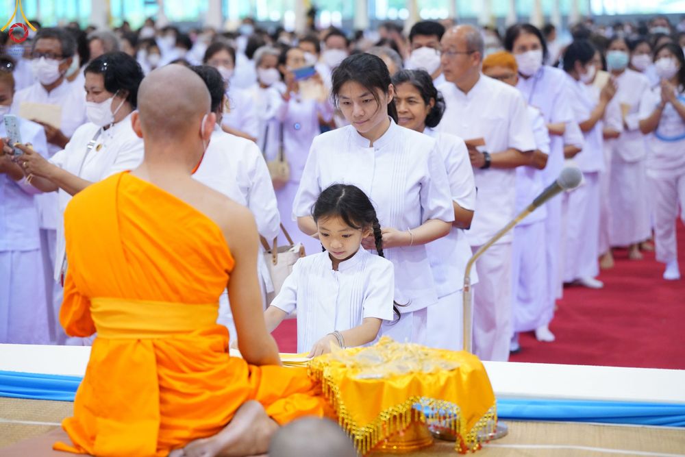 ภาพ No.83961:พิธีมุทิตาอุปสมบทพระมหาเปรียญธรรม ในวันอาทิตย์ที่ 2 กรกฎาคม พ.ศ.2566 ณ สภาธรรมกายสากล วัดพระธรรมกาย