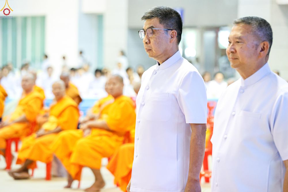 ภาพ No.327032:วันอาทิตย์ที่ 3 พฤษภาคม พ.ศ.2569 พิธีขอขมาอุบาสกบวชอุทิศชีวิต ณ ห้องแก้วสารพัดนึก 1 วัดพระธรรมกาย