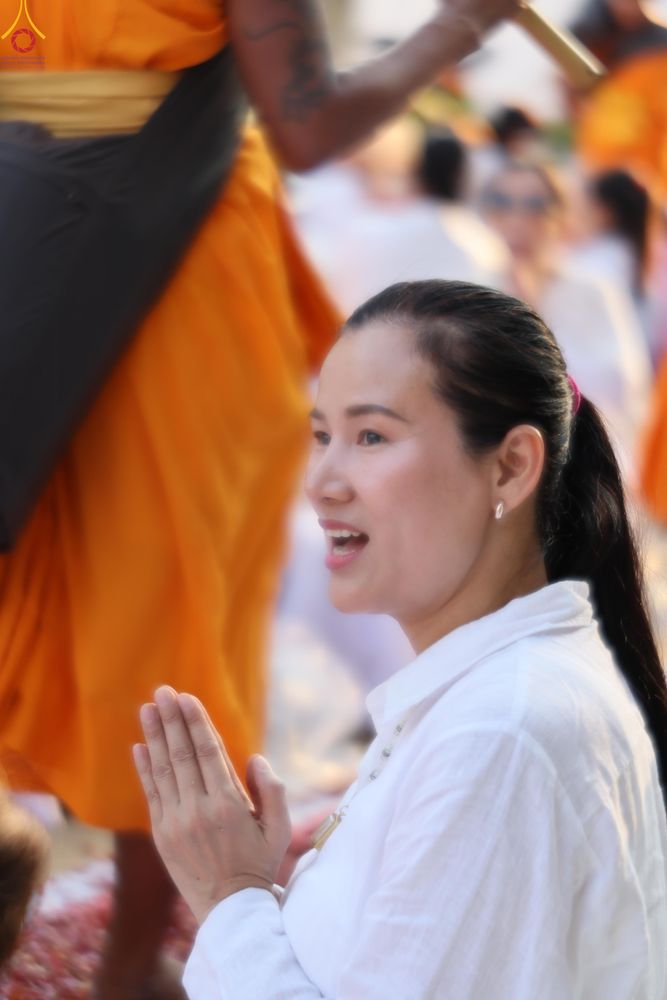 ภาพ No.295378:วันที่ 16 มกราคม พ.ศ. 2569 พิธีต้อนรับพระธรรมยาตรา อนุสรณ์สถานลำดับที่ 4 (ภาพชุดที่ 2) สถานที่เกิดด้วยกายธรรม ณ วัดโบสถ์บน ต.บางคูเวียง จ.นนทบุรี ในโครงการธรรมยาตรา กตัญญูบูชา มหาปูชนียาจารย์ พระมงคลเทพมุนี(สด จนฺทสโร) พระผู้ปราบมาร อนุสรณ์สถาน 7 แห่ง ปี
