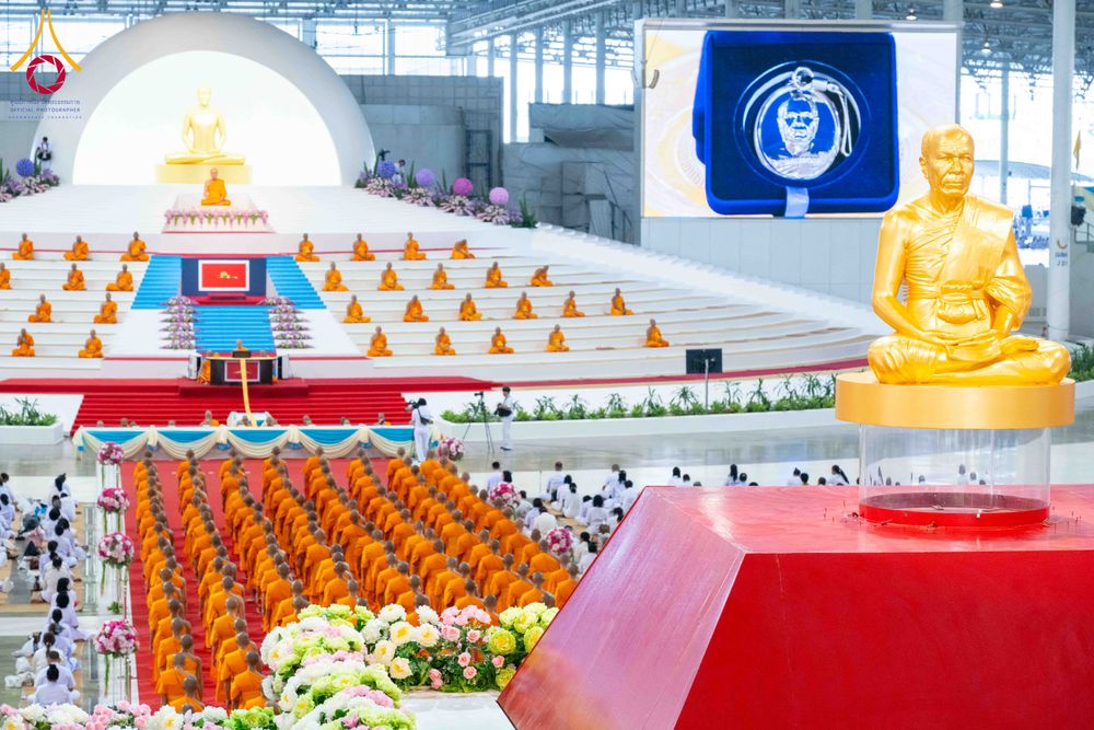 ภาพ No.308679:วันที่ 1 กุมภาพันธ์ พ.ศ. 2569 พิธีรับประกาศนียบัตร และพระของขวัญพระธรรมยาตรา ณ สภาธรรมกายสากล วัดพระธรรมกาย จ.ปทุมธานี