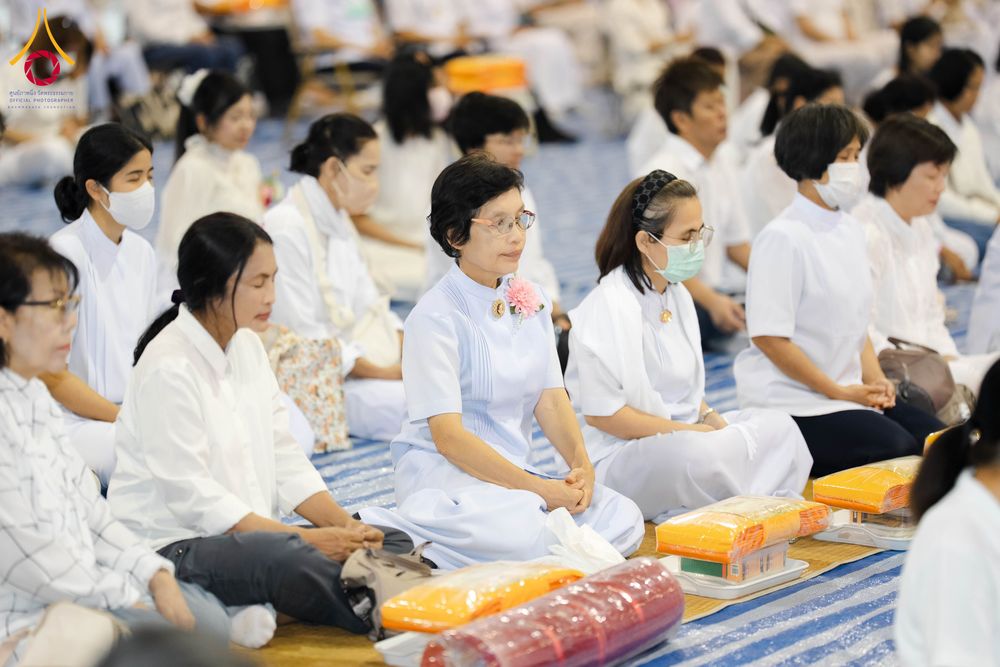 ภาพ No.306965:วันที่ 31 มกราคม พ.ศ. 2569 พิธีถวายภัตตาหารเป็นสังฆทาน แด่พระธรรมยาตรา ณ วัดพระธรรมกาย  จังหวัดปทุมธานี ในโครงการธรรมยาตรา กตัญญูบูชา มหาปูชนียาจารย์ พระมงคลเทพมุนี(สด จนฺทสโร) พระผู้ปราบมาร อนุสรณ์สถาน 7 แห่ง ปีที่ 14