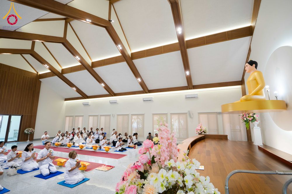 ภาพ No.341278:วันอาทิตย์ที่ 26 กรกฎาคม พ.ศ. 2569 ​โครงการอุปสมบทหมู่บูชาธรรมมหาปูชนียาจารย์ รุ่นที่ ๑ วัดกลางธนรินทร์ ต.บ้านแป้ง อ.พรหมบุรี จ.สิงห์บุรี