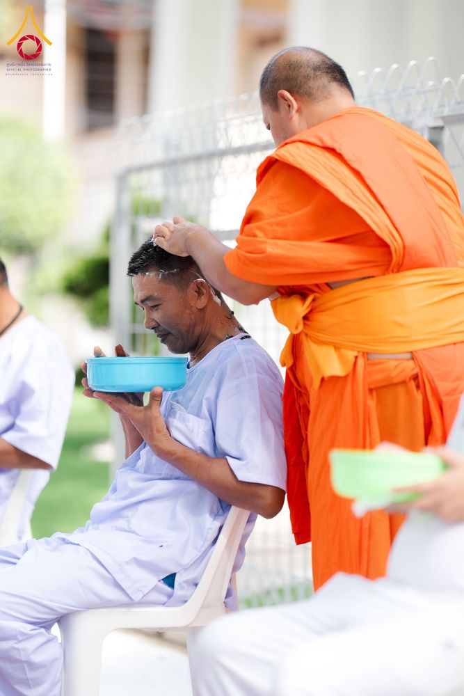 ภาพ No.341255:วันอาทิตย์ที่ 26 กรกฎาคม พ.ศ. 2569 ​โครงการอุปสมบทหมู่บูชาธรรมมหาปูชนียาจารย์ รุ่นที่ ๑ วัดกลางธนรินทร์ ต.บ้านแป้ง อ.พรหมบุรี จ.สิงห์บุรี