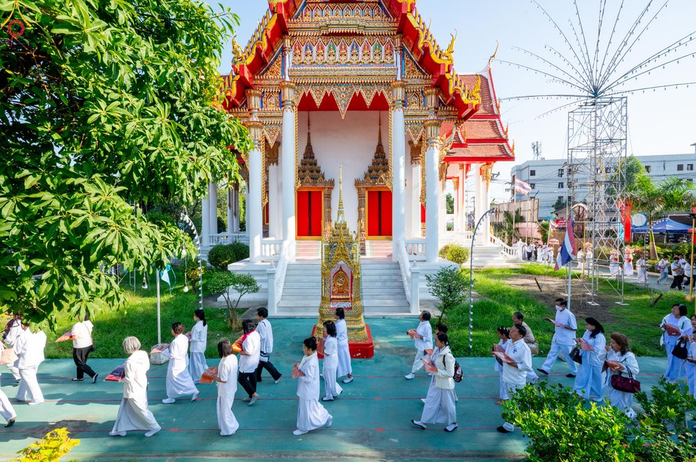 ภาพ No.291913:วันที่ 9 มกราคม พ.ศ. 2569 พิธีทอดผ้าป่าทำนุบำรุงศาสนสถาน ณ วัดศรีเมือง จ.สมุทรสาคร ในโครงการธรรมยาตรา กตัญญูบูชา มหาปูชนียาจารย์ พระมงคลเทพมุนี(สด จนฺทสโร) พระผู้ปราบมาร อนุสรณ์สถาน 7 แห่ง ปีที่ 14