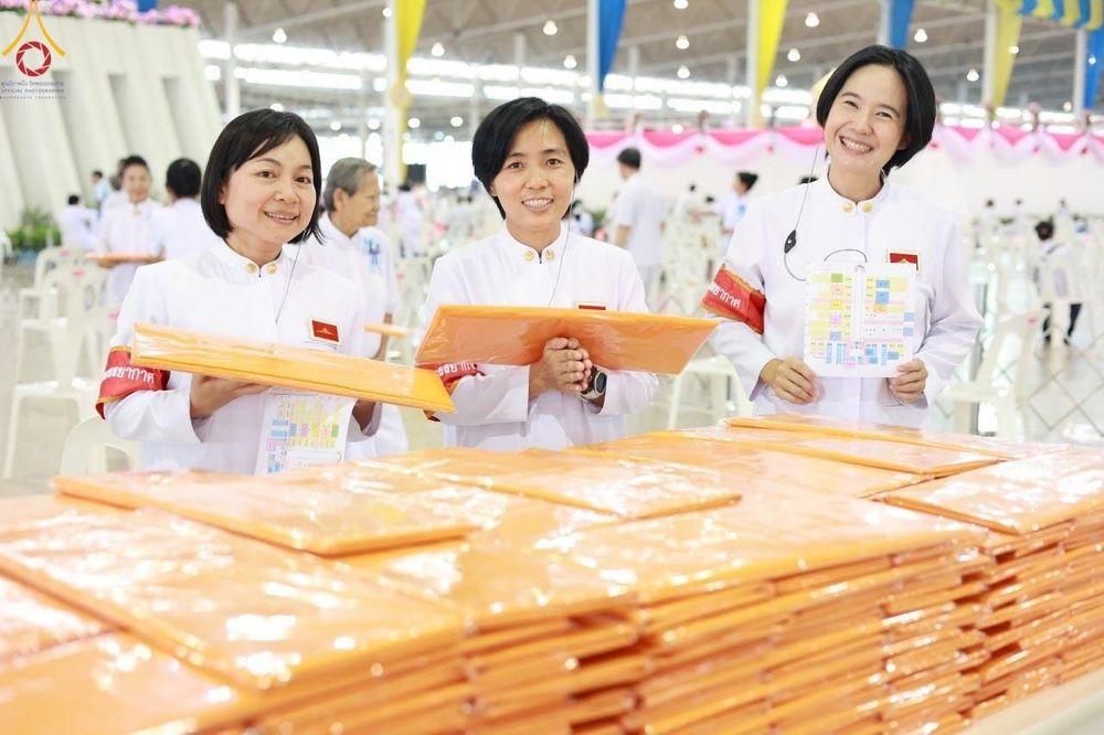 ภาพ No.158582:V.46 อาสาสมัครและเจ้าหน้าที่ทุกสถานะ ร่วมแรงร่วมใจรับบุญเตรียมงาน เก็บงาน งานบุญในเดือนกันยายน พ.ศ. 2567 ณ วัดพระธรรมกาย