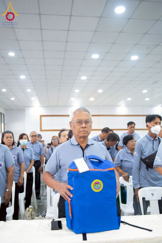 ภาพ No.259753:วันที่ 24 ตุลาคม พ.ศ. 2568 รพ.สต.คลองหนึ่ง อ.คลองหลวง สังกัด อบจ.ปทุมธานี จัดประชุมและมอบครุภัณฑ์ทางการแพทย์ เสริมพลัง อสม. ขับเคลื่อนสุขภาพชุมชนอย่างยั่งยืน ณ วัดพระธรรมกาย