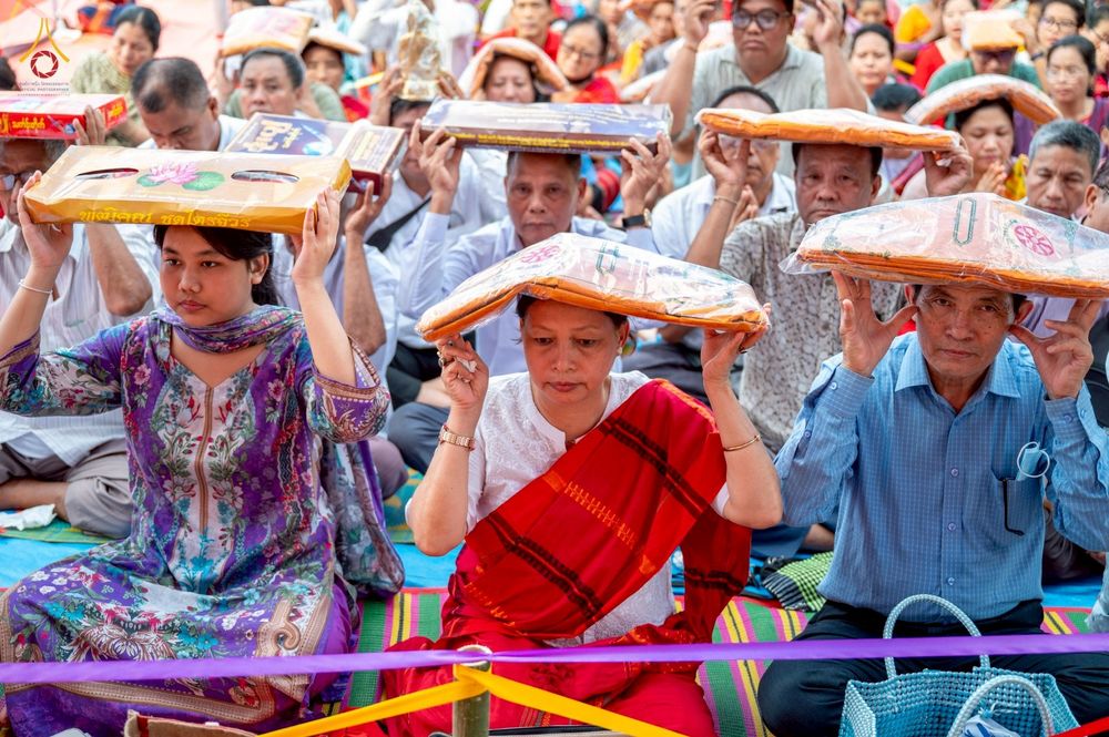 ภาพ No.257561:วันที่ 17 ตุลาคม พ.ศ. 2568 พิธีทอดกฐินสมทบวัดกัลยาณมิตรต่างประเทศ  บูชาธรรม 81 ปี หลวงพ่อธัมมชโย ณ ศูนย์ปฏิบัติธรรมไมตรีปูร์ เมืองคาร์การชารี ประเทศบังกลาเทศ 