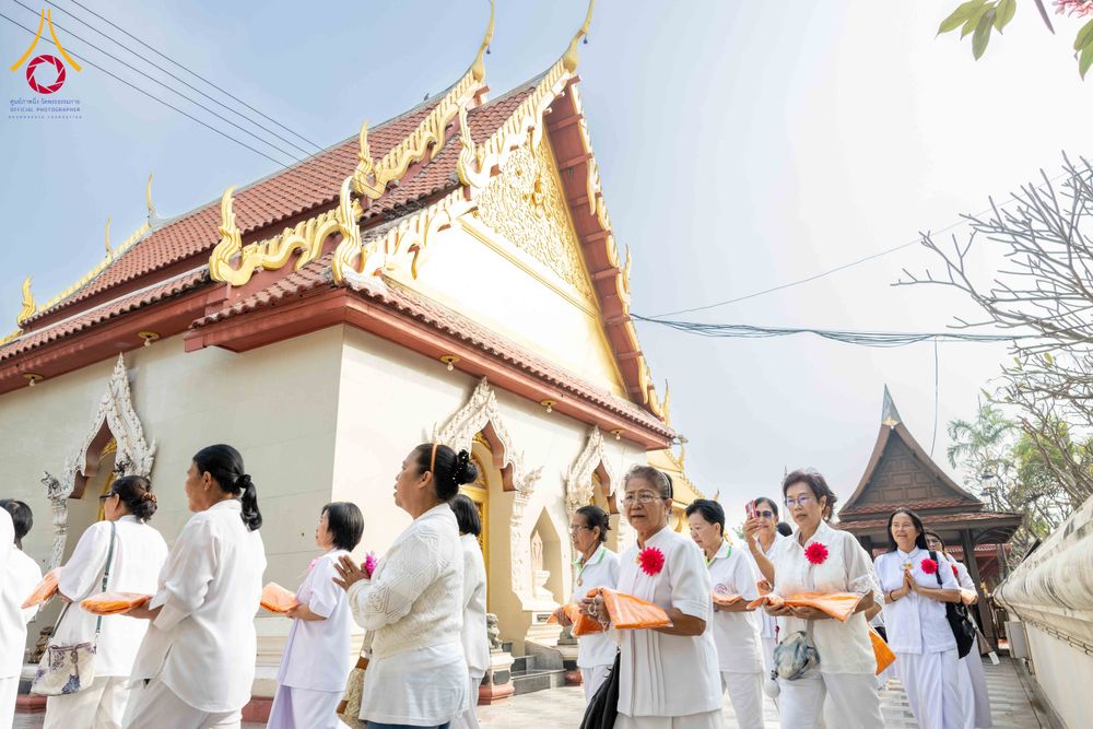 ภาพ No.300817:วันที่ 22 มกราคม พ.ศ. 2569 พิธีทอดผ้าป่าทำนุบำรุงศาสนสถาน ณ วัดบางปลา อ.บางเลน จ.นครปฐม ในโครงการธรรมยาตรา กตัญญูบูชา มหาปูชนียาจารย์ พระมงคลเทพมุนี(สด จนฺทสโร) พระผู้ปราบมาร อนุสรณ์สถาน 7 แห่ง ปีที่ 14