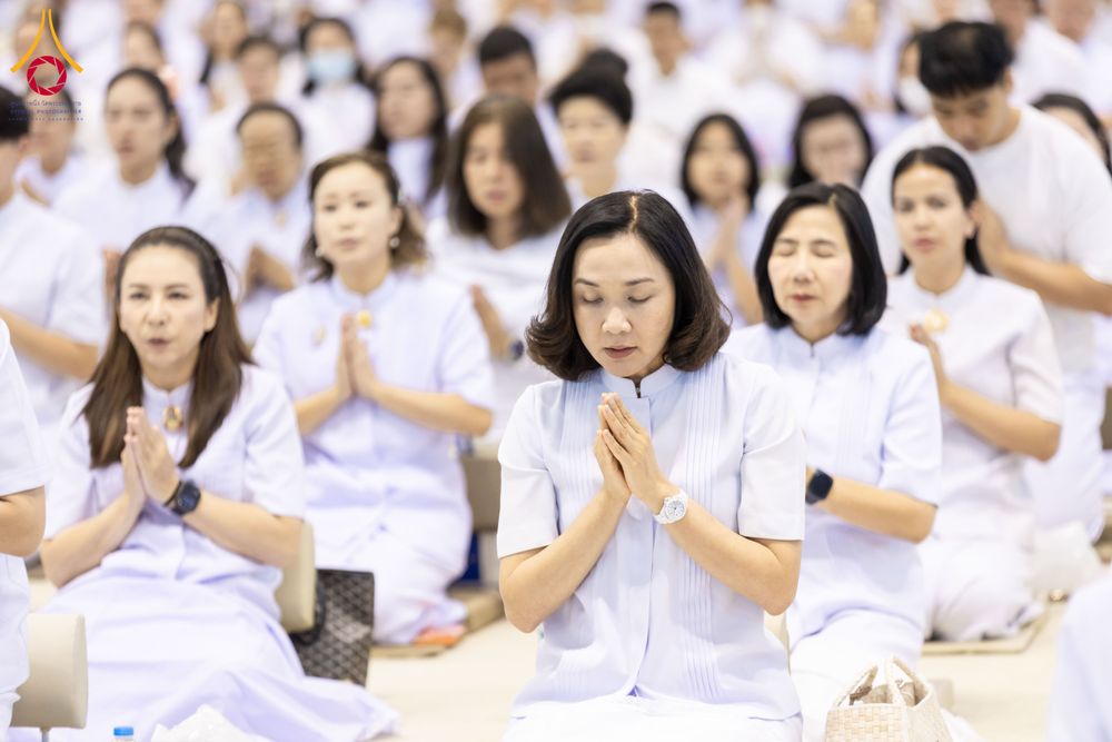 ภาพ No.287572:วันที่ 1 มกราคม พ.ศ. 2569 พิธีบูชาข้าวพระ ณ สภาธรรมกายสากล วัดพระธรรมกาย