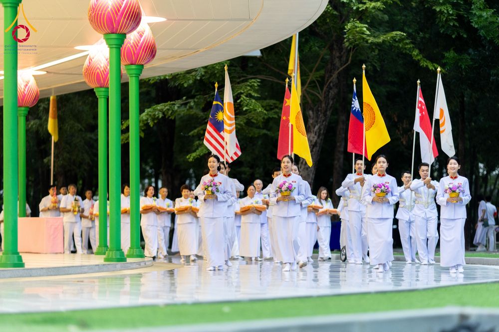 ภาพ No.286455:วันเสาร์ที่ 12 กรกฏาคม พ.ศ.2568 พิธีบรรพชาอุปสมบท  โครงการบรรพชาอุปสมบทหมู่ ธรรมทายาทนานาชาติ(ภาคภาษาจีน), โครงการบรรพชาสามเณร โรงเรียนนานาชาติ รุ่นที 14