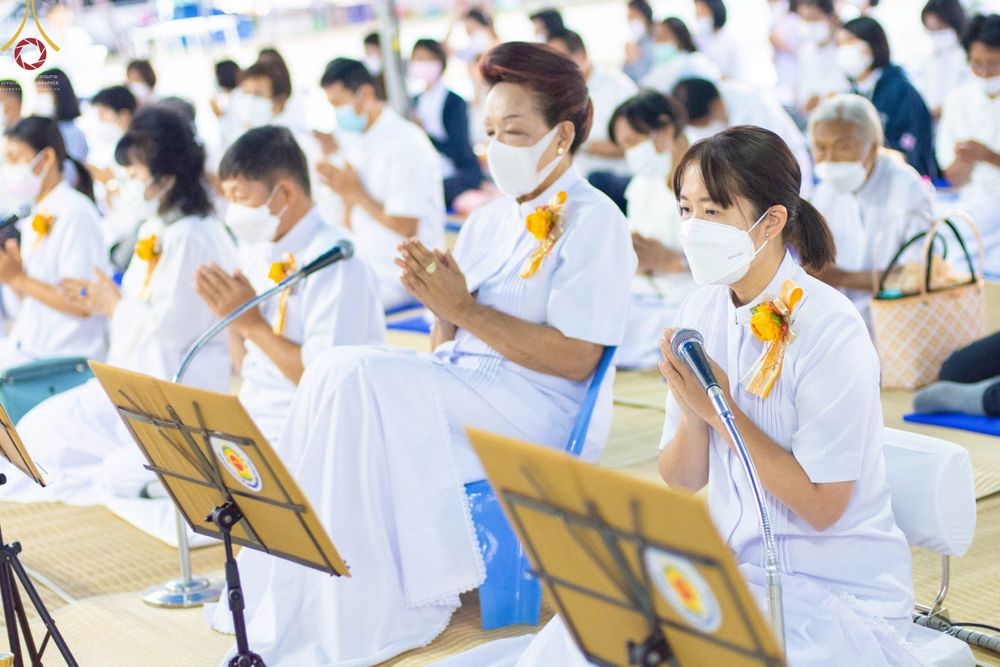 ภาพ No.74077:พิธีถวายภัตตาหารเป็นสังฆทาน แด่คณะพระธรรมยาตราฯ ในโครงการธรรมยาตรากตัญญูบูชา มหาปูชนียาจารย์ พระมงคลเทพมุนี(สด จนฺทสโร) พระผู้ปราบมาร อนุสรณ์สถาน 7 แห่ง ปีที่ 11 วันที่ 25 มกราคม พ.ศ. 2566