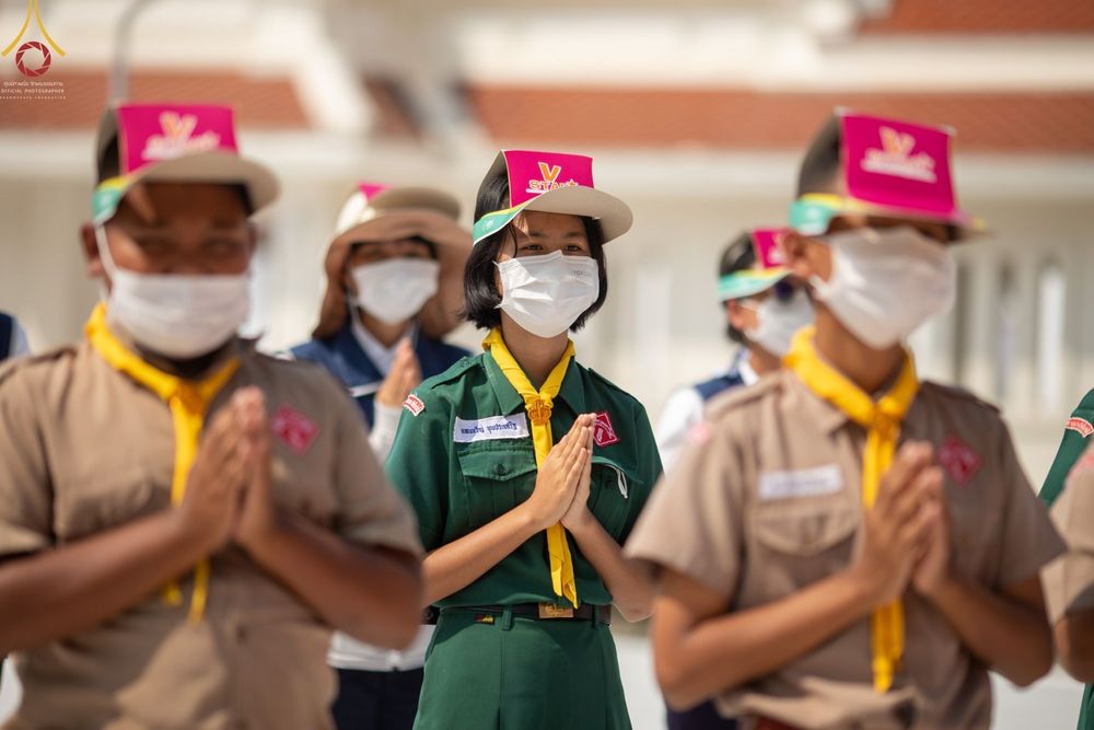 ภาพ No.72724:พระธรรมยาตรา ปฏิบัติศาสนกิจทำนุบำรุงศาสนสถาน, สวดธรรมจักร ,ปฏิบัติธรรม ร่วมกับชุมชน,นักเรียนเด็กดีวีสตาร์ ในโครงการธรรมยาตรากตัญญูบูชา มหาปูชนียาจารย์ พระมงคลเทพมุนี(สด จนฺทสโร) พระผู้ปราบมาร อนุสรณ์สถาน 7 แห่ง ปีที่ 11 ณ วัดโบสถ์(บน) อ.บางกรวย จ.นนทบุรี