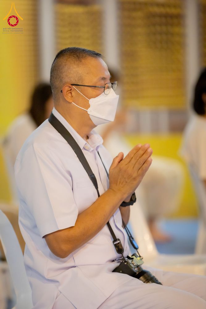 ภาพ No.286771:วันอาสาฬหบูชา วันพฤหัสบดีที่ 10 กรกฏาคม พ.ศ.2568  พิธีเวียนประทักษิณรอบพระมหาธรรมกายเจดีย์ , พิธีฉลองชัยสวดมนต์บทธัมมจักกัปปวัตตนสูตร ครบ 7,520,000,000 จบ ณ มหารัตนวิหารคด วัดพระธรรมกาย