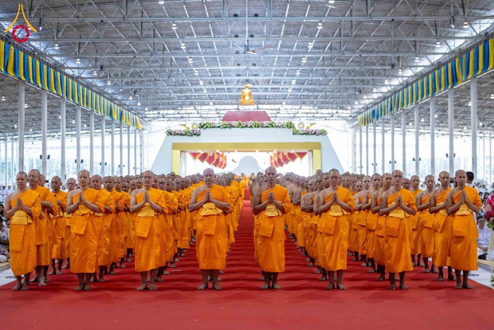 ภาพ No.308709:วันที่ 1 กุมภาพันธ์ พ.ศ. 2569 พิธีรับประกาศนียบัตร และพระของขวัญพระธรรมยาตรา ณ สภาธรรมกายสากล วัดพระธรรมกาย จ.ปทุมธานี