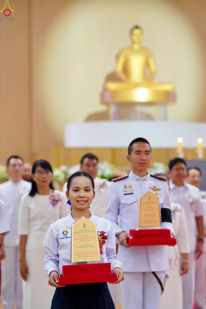 ภาพ No.311888:วันอังคารที่ 3 มีนาคม พ.ศ.2569 พิธีมอบโล่วัชรเกียรติยศ โครงการตอบปัญหาธรรมะทางก้าวหน้า ครั่งที่ 43, พิธีมอบโล่วัชรเกียรติยศ โครงการสอบตอบปัญหาศีลธรรม เพื่อสันติภาพโลก (World-Pec) ครั้งที่ 19 ณ สภาธรรมกายสากล วัดพระธรรมกาย