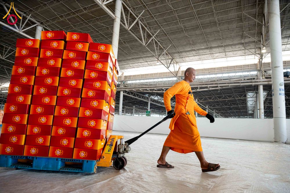 ภาพ No.315969:วันที่ 24 - 27 มีนาคม พ.ศ.2569 การเตรียมงานมหาสังฆทาน 40,000 กว่าวัดทั่วไทย วันคุ้มครองโลก 22 เมษายน พ.ศ.2569