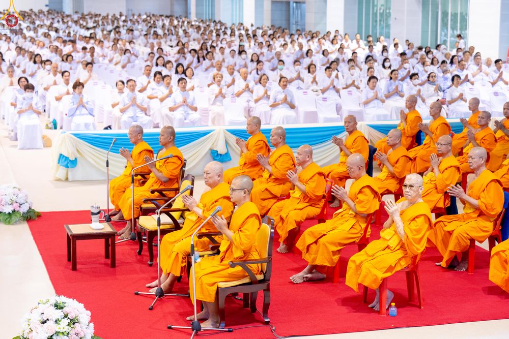 ภาพ No.311779:วันอังคารที่ 3 มีนาคม พ.ศ.2569 ปฏิบัติธรรมภาคสายวันมาฆบูชา พิธีถวายภัตตาหารเป็นสังฆทาน ณ สภาธรรมกายสากล วัดพระธรรมกาย