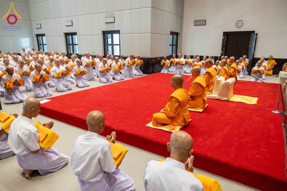ภาพ No.321351:วันเสาร์ที่ 11 เมษายน พ.ศ.2569 พิธีขอบรรพชา พิธีขอสรณคมณ์และศีล, พิธีถวายบาตร พิธีอุปสมบท โครงการอุปสมบทหมู่ บูชาธรรมหลวงพ่อธัมมชโย พ.ศ.2569 โครงการอุปสมบทหมู่ธรรมทายาท ระดับอุดมศึกษา รุ่น 53 (ภาคฤดูร้อน) ณ วัดพระธรรมกาย ปทุมธานี