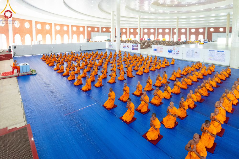 ภาพ No.315265:​วันอาทิตย์ที่ 22 มีนาคม พ.ศ.2569 สามเณรธรรมทายาทเนปาล 500 รูป ฟังธรรม สวดมนต์ ปฏิบัติธรรมร่วมกัน  ณ International Assembly and Meditation Hall Lumbini