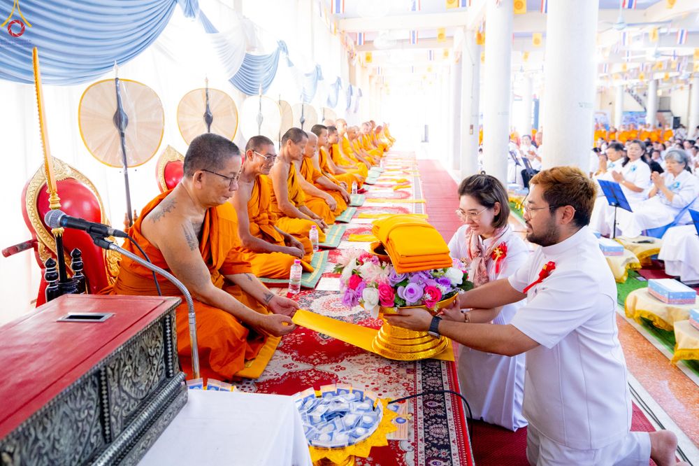 ภาพ No.301282:วันที่ 22 มกราคม พ.ศ. 2569 พิธีทอดผ้าป่าทำนุบำรุงศาสนสถาน ณ วัดใหม่พิบูลย์ผล อ.สองพี่น้อง จ.สุพรรณบุรี ในโครงการธรรมยาตรา กตัญญูบูชา มหาปูชนียาจารย์ พระมงคลเทพมุนี(สด จนฺทสโร) พระผู้ปราบมาร อนุสรณ์สถาน 7 แห่ง ปีที่ 14