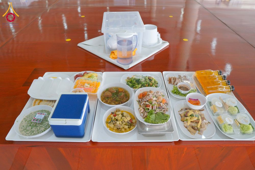 ภาพ No.315444:วันที่ 21 มีนาคม พ.ศ. 2569 พิธีถวายภัตตาหารเมนูสวรรค์ เพื่อการบรรลุธรรม ณ หอฉันคุณยายอาจารย์ฯ วัดพระธรรมกาย