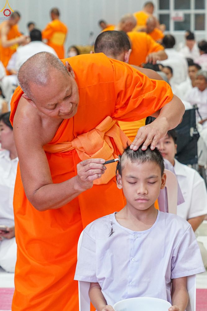 ภาพ No.316881:วันเสาร์ที่ 28 มีนาคม พ.ศ.2569 พิธีปลงผมนาคธรรมทายาท โครงการสามเณรยุวธรรมทายาท รุ่นที่ 34 โครงการสามเณรมัชฌิมธรรมทายาท รุ่นที่ 30 ณ มหารัตนวิหารคด 13 วัดพระธรรมกาย