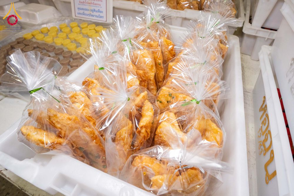 ภาพ No.306982:วันที่ 31 มกราคม พ.ศ. 2569 พิธีถวายภัตตาหารเป็นสังฆทาน แด่พระธรรมยาตรา ณ วัดพระธรรมกาย  จังหวัดปทุมธานี ในโครงการธรรมยาตรา กตัญญูบูชา มหาปูชนียาจารย์ พระมงคลเทพมุนี(สด จนฺทสโร) พระผู้ปราบมาร อนุสรณ์สถาน 7 แห่ง ปีที่ 14