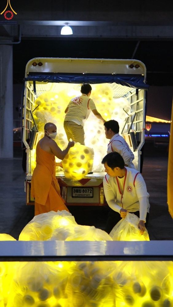ภาพ No.208298:V.55 สารพัดV สารพัดดี ที่วัดพระธรรมกาย ในโครงการธรรมยาตรา กตัญญูบูชา มหาปูชนียาจารย์ พระมงคลเทพมุนี (สด จนฺทสโร) พระผู้ปราบมาร อนุสรณ์สถาน 7 แห่ง ปีที่ 13 ระหว่างวันที่ 2-31 มกราคม พ.ศ. 2568