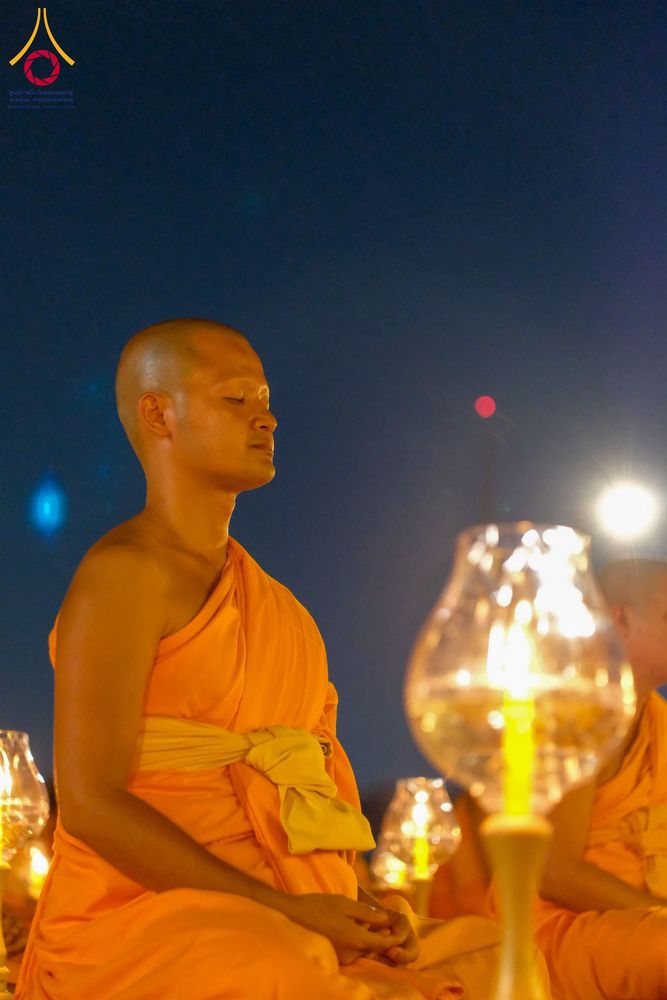 ภาพ No.307140:วันที่ 31 มกราคม พ.ศ. 2569  พิธีจุดประทีปธรรมถวายเป็นพุทธบูชา  และบูชาธรรมมหาปูชนียาจารย์ (ภาพชุดที่ 1) ณ วัดพระธรรมกาย ปทุมธานี ในโครงการธรรมยาตรา กตัญญูบูชา มหาปูชนียาจารย์ พระมงคลเทพมุนี(สด จนฺทสโร) พระผู้ปราบมาร อนุสรณ์สถาน 7 แห่ง ปีที่ 14